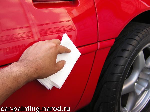 How to fix paint chips on car